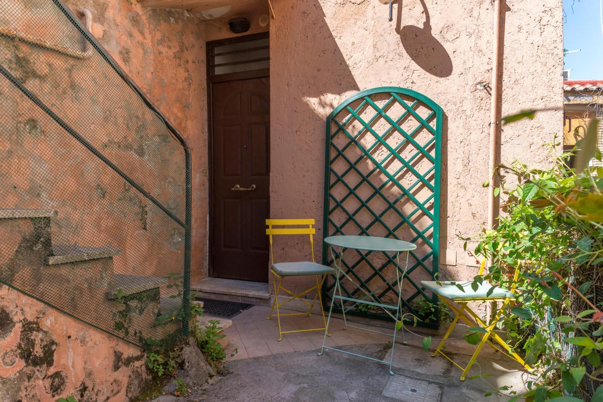 Studio In Trastevere Village Рим Екстер'єр фото